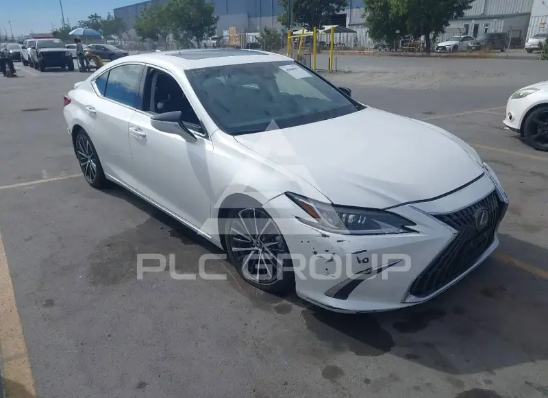 2024 Lexus ES300 photo