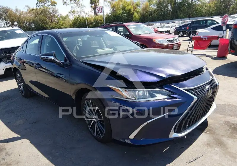 2024 Lexus ES300 фото