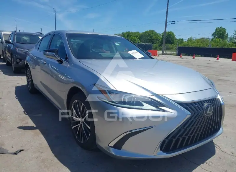 2024 Lexus ES300 фото