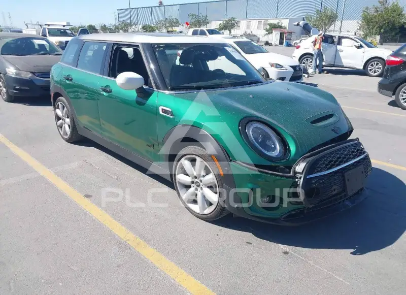 2024 Mini Clubman фото