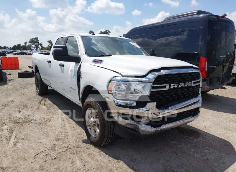 2024 RAM 3500 photo