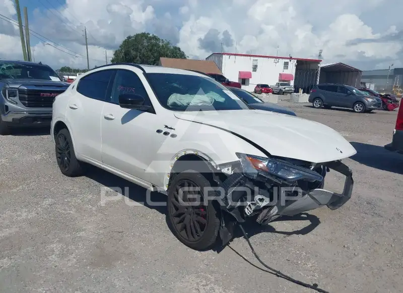 2024 Maserati LEVANTE photo
