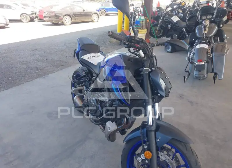 2024 Yamaha MT07 фото