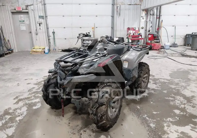 2024 Yamaha YFM700 photo
