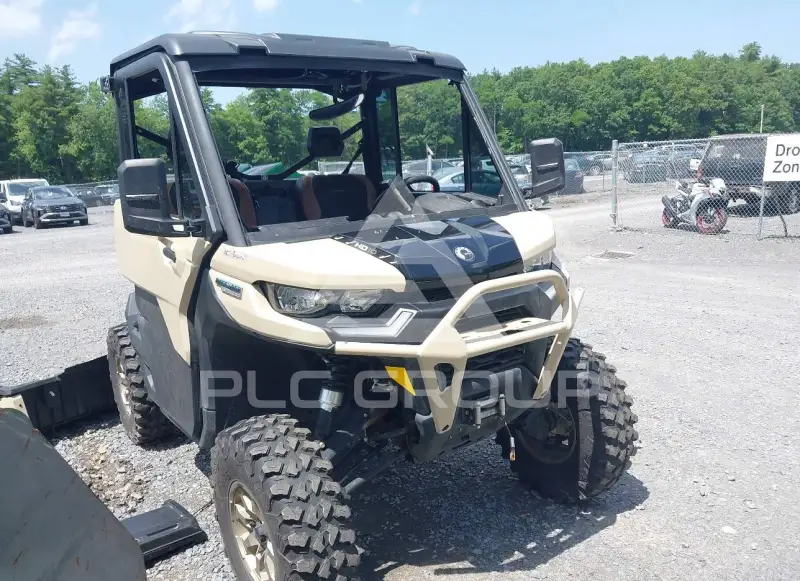 2024 Can-AM DEFENDER фото