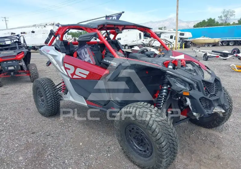 2024 Can-AM MAVERICK photo