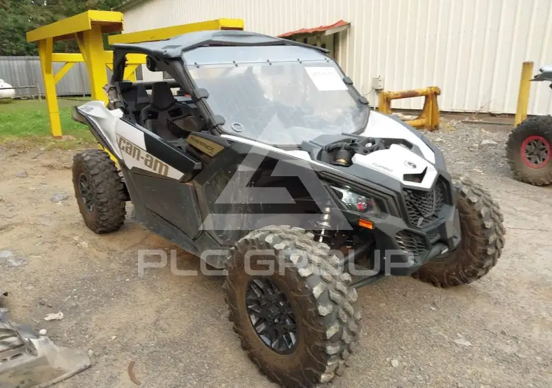 2024 Can-AM MAVERICK фото