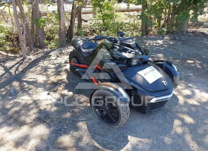 2024 Can-AM SPYDER фото