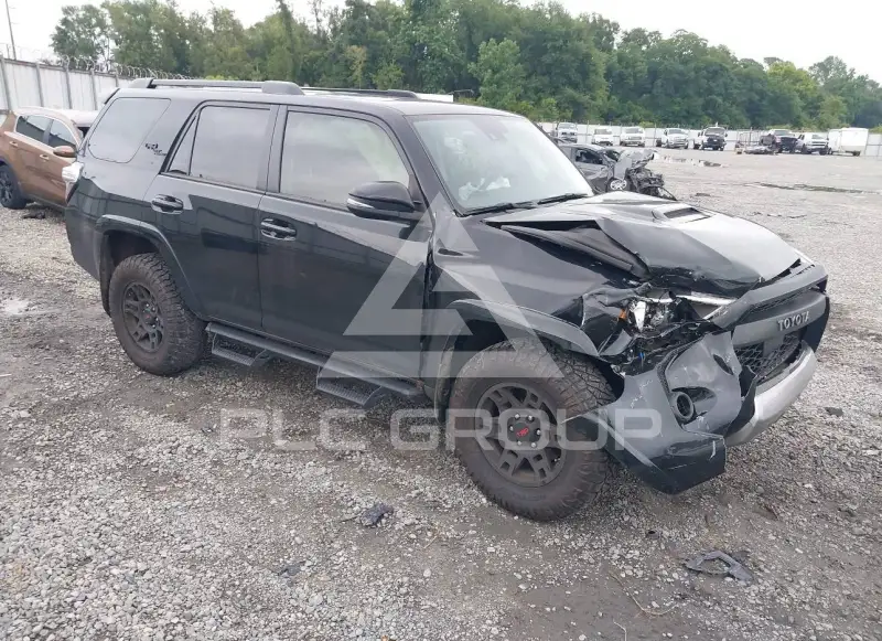 2024 Toyota 4 RUNNER фото