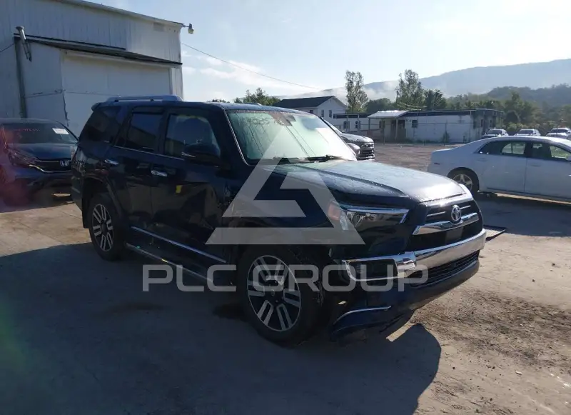 2024 Toyota 4 RUNNER фото