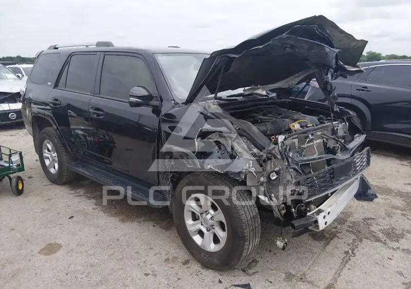2024 Toyota 4 RUNNER фото