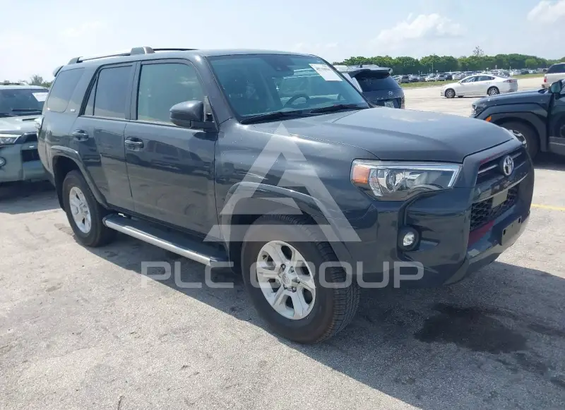 2024 Toyota 4 RUNNER фото
