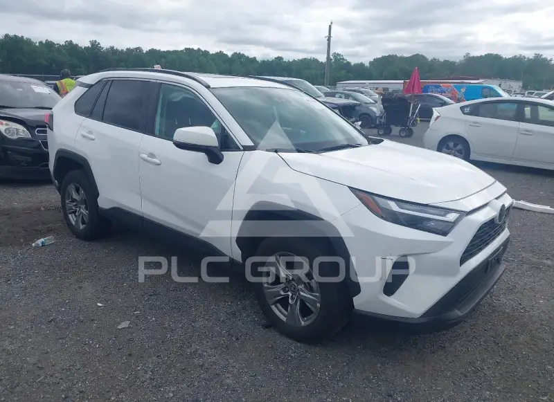 2024 Toyota RAV4 фото