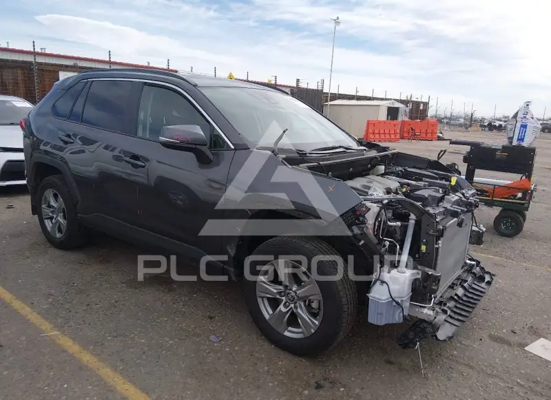 2024 Toyota RAV4 фото