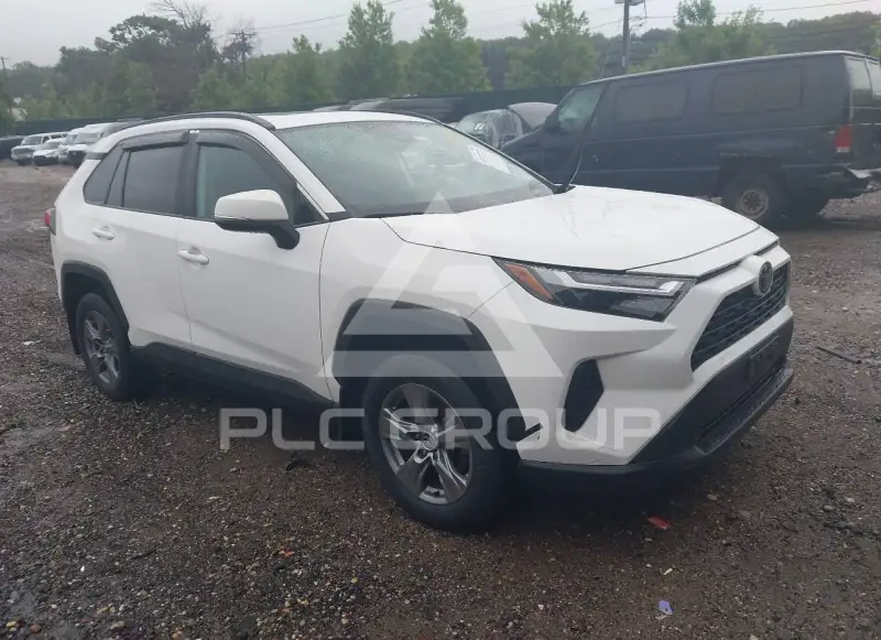 2024 Toyota RAV4 фото