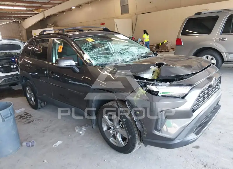 2024 Toyota RAV4 фото
