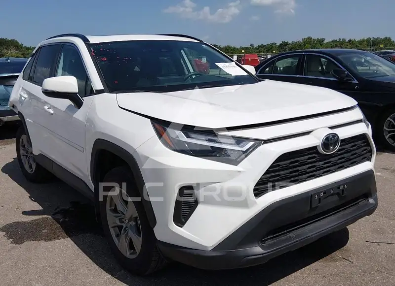 2024 Toyota RAV4 фото