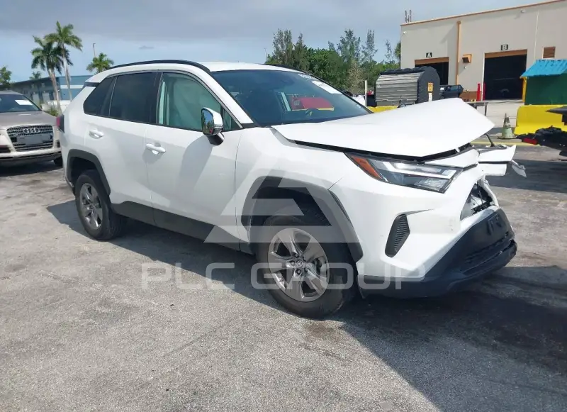 2024 Toyota RAV4 фото