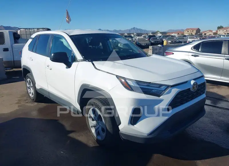 2024 Toyota RAV4 фото