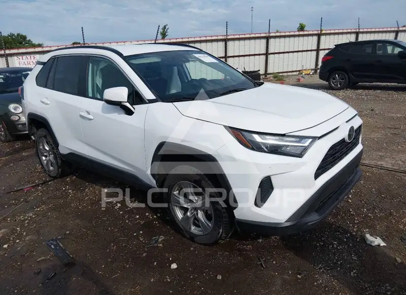 2024 Toyota RAV4 фото