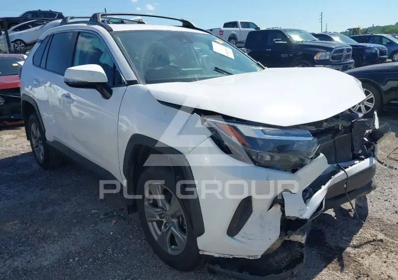 2024 Toyota RAV4 фото