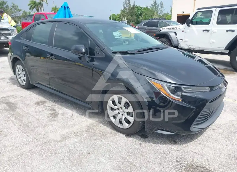 2024 Toyota COROLLA photo