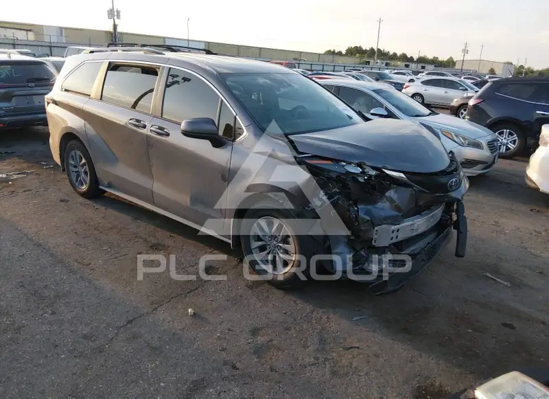 2024 Toyota SIENNA фото