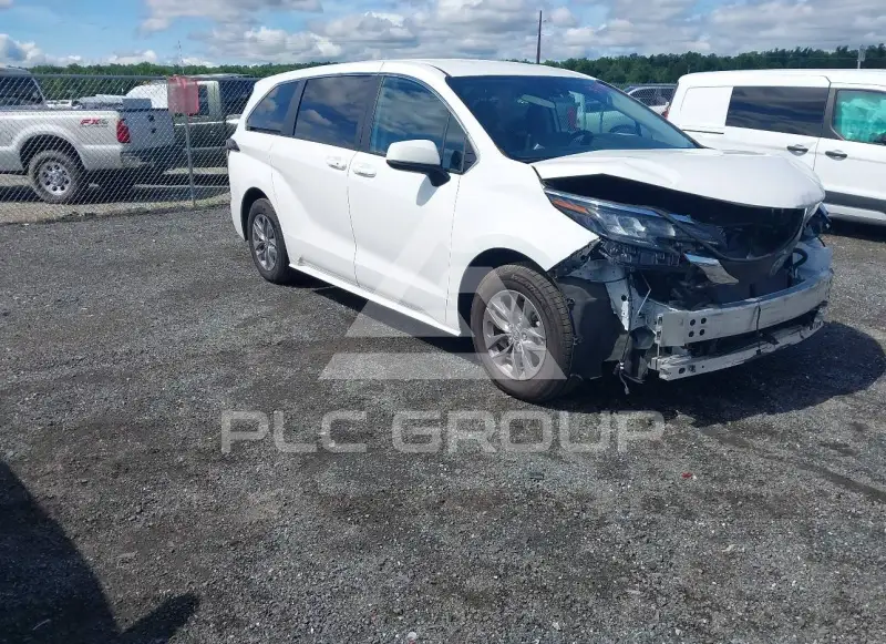 2024 Toyota SIENNA фото