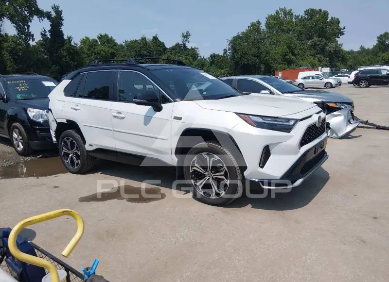 2024 Toyota RAV4 photo