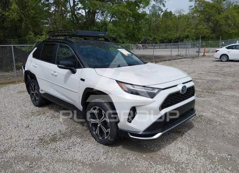 2024 Toyota RAV4 фото