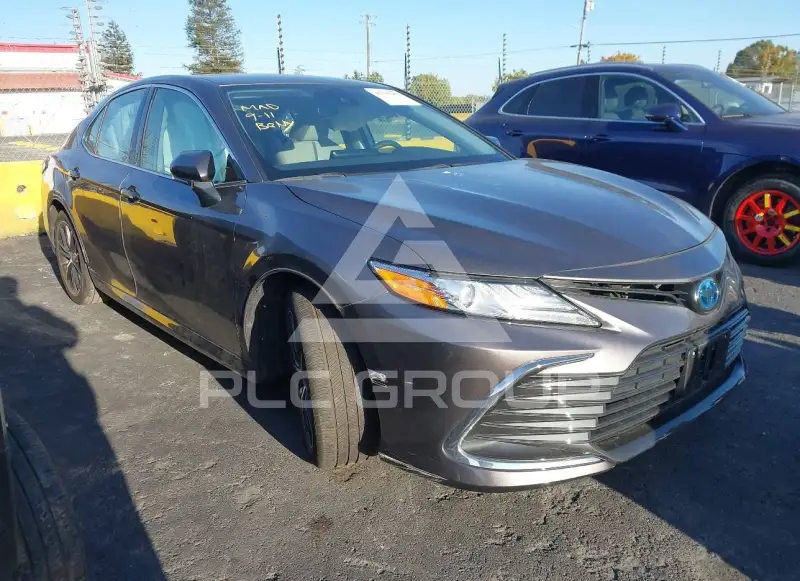 2024 Toyota CAMRY фото