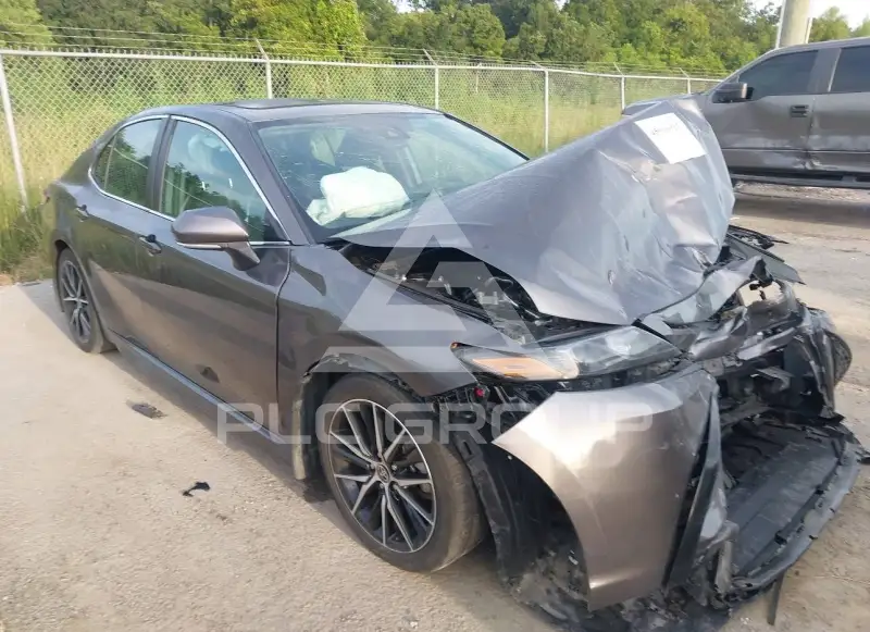 2024 Toyota CAMRY фото