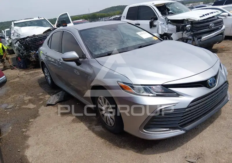 2024 Toyota CAMRY фото