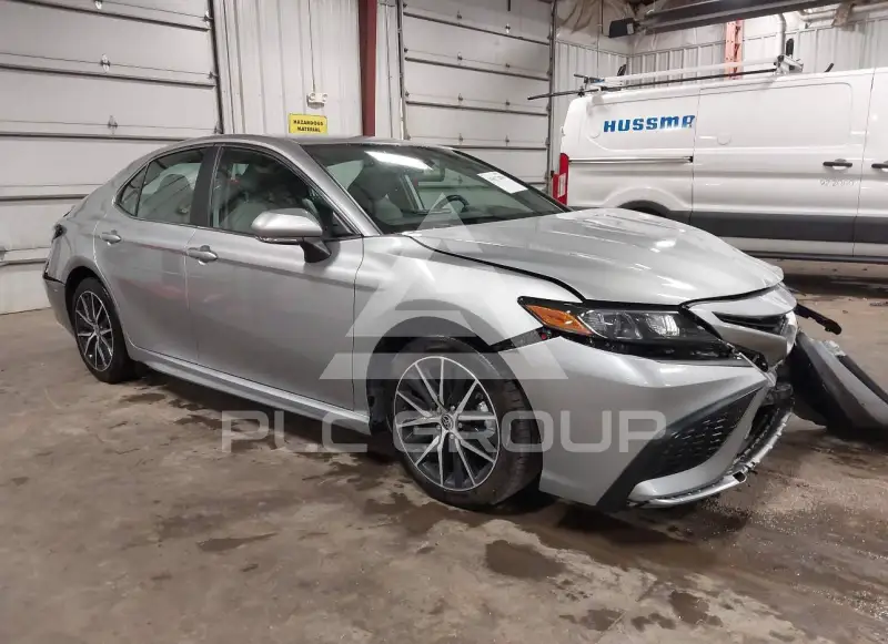2024 Toyota CAMRY photo