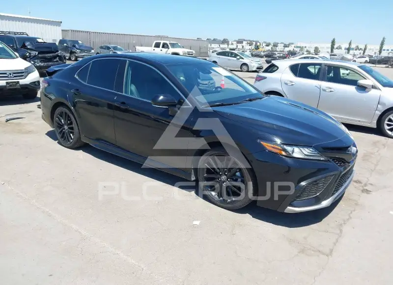 2024 Toyota CAMRY фото
