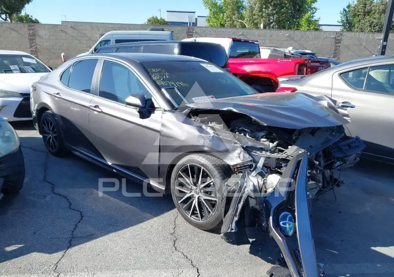 2024 Toyota CAMRY фото