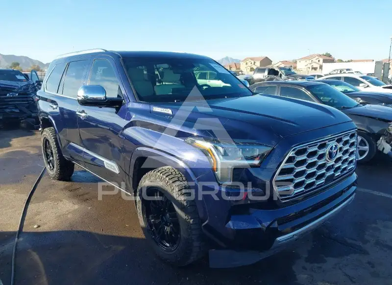 2024 Toyota SEQUOIA фото