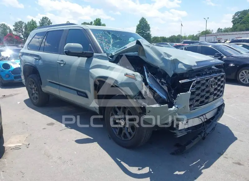 2024 Toyota SEQUOIA photo