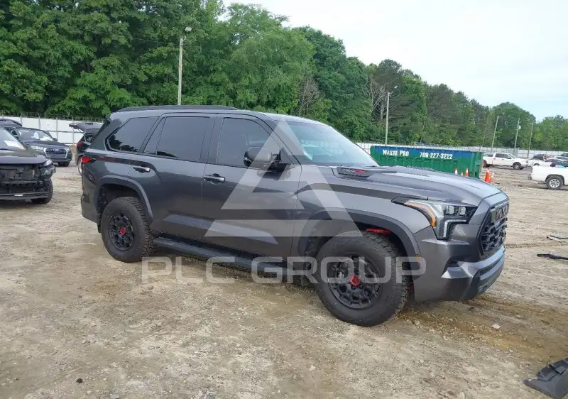 2024 Toyota SEQUOIA photo