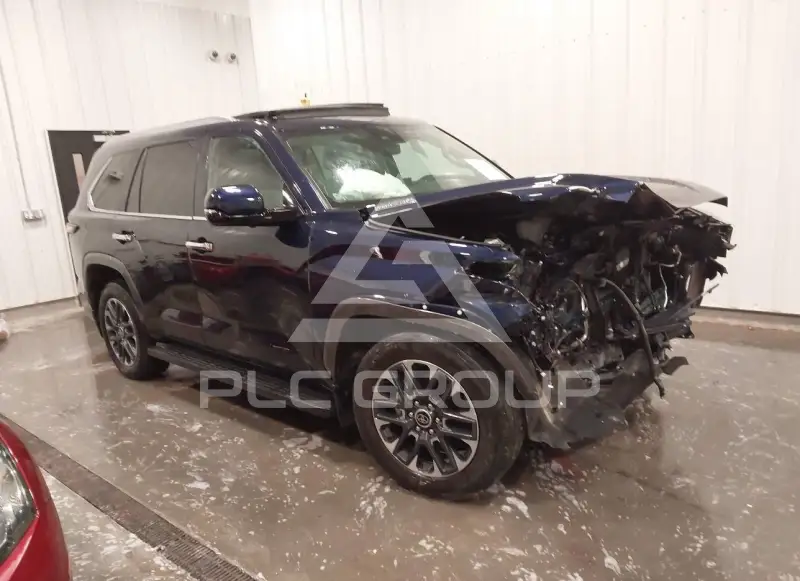 2024 Toyota SEQUOIA фото