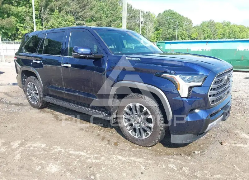 2024 Toyota SEQUOIA фото