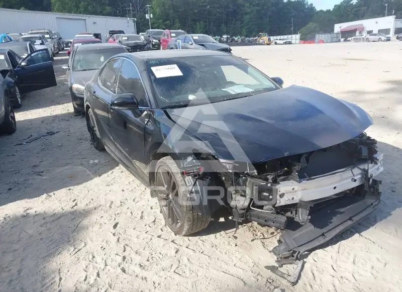 2024 Toyota CAMRY фото