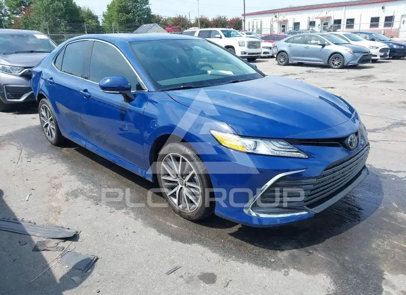 2024 Toyota CAMRY photo