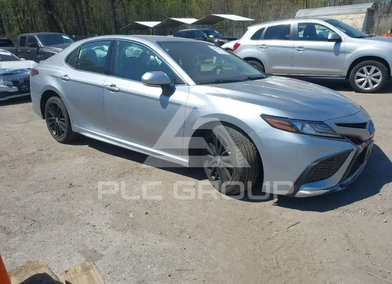 2024 Toyota CAMRY фото