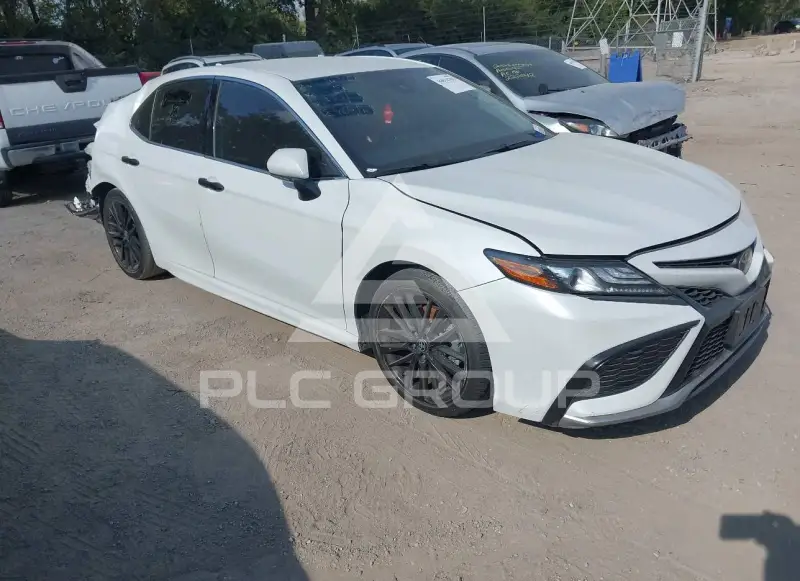 2024 Toyota CAMRY фото