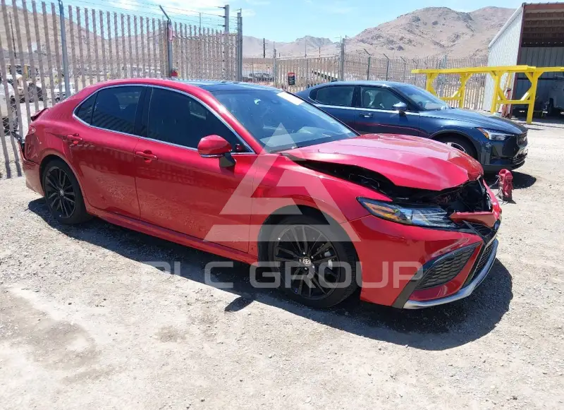 2024 Toyota CAMRY фото