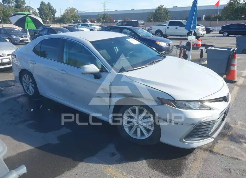 2024 Toyota CAMRY фото
