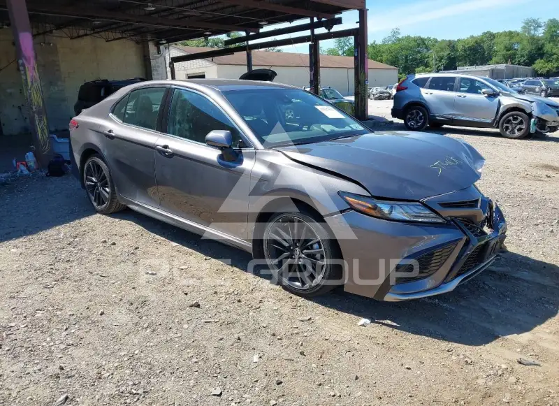 2024 Toyota CAMRY photo