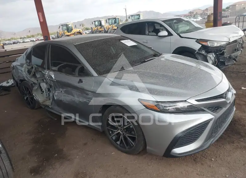 2024 Toyota CAMRY фото