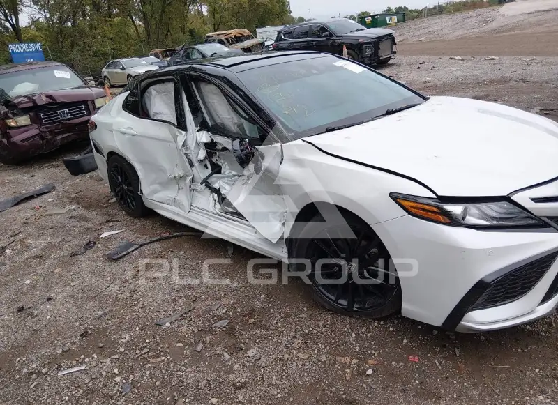 2024 Toyota CAMRY photo
